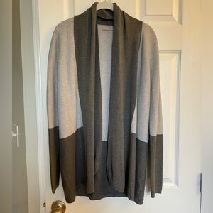 NWOT Cyrus Gray and Cream Colorblock Cardigan